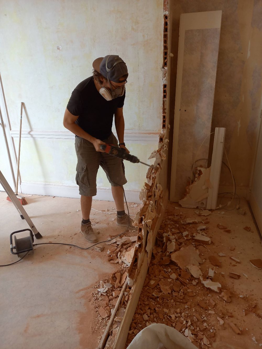 Ouvrir les volumes : rénovation d’un appartement de trois pièces